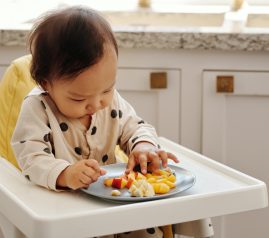 Your Infants Journey Towards Solid Food